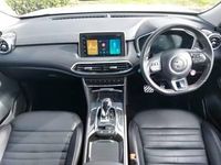 Używany MG HS Trophy 162 KM (119 kW) 2023 Biały SUV