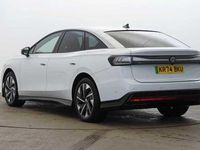 Begagnad VW ID.7 Pro 210 kW (286 HK) 2024 Vit Halvkombi