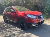 Używany Nissan Qashqai N-TEC 110 KM (80 kW) 2011 Czerwony SUV