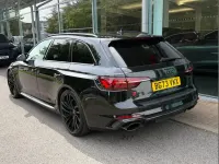 Used Audi RS4 Design 444 HP (326 kW) 2023 Black Estate