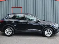 Used VW T-Roc Life 150 HP (110 kW) 2023 Black SUV