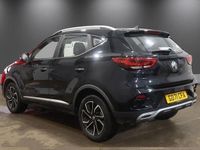 Usado MG ZS Exclusive 106 HP (77 kW) 2022 Preto SUV