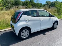 Used Toyota Aygo X-play 2018 White Hatchback