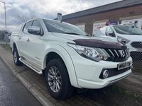 Used Mitsubishi L200 181 HP (133 kW) 2017 White Pickup