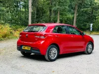 Used Kia Rio 2017 Red Hatchback
