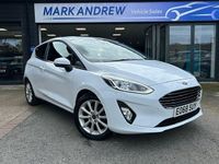 Używany Ford Fiesta Titanium 125 KM (91 kW) 2018 Biały Hatchback