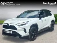 Used Toyota RAV4 218 HP (160 kW) 2023 White/black SUV