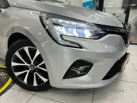 Used Renault Clio V Iconic 2020 Silver Hatchback