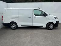 Used Vauxhall Vivaro 100 HP (73 kW) 2020 White MPV