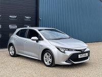 Begagnad Toyota Corolla 122 HK (89 kW) 2021 Silver Halvkombi