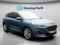 Usado Ford Kuga Vignale 190 HP (139 kW) 2023 Azul SUV