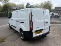 Used Ford Transit Custom 105 HP (77 kW) 2018 White Van