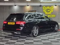 Gebraucht Mercedes E220 AMG line 2018 Schwarz Kombi