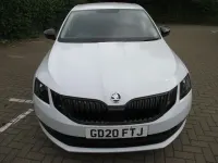 Used Skoda Octavia SE Drive 150 HP (110 kW) 2020 White Hatchback