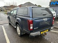 Used Isuzu Pick up 164 HP (120 kW) 2018 Blue Pickup