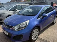 Used Kia Rio 109 HP (80 kW) 2012 Blue Hatchback