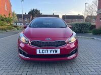 Używany Kia Ceed 134 KM (98 kW) 2017 Czerwony Hatchback