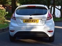 Usado Ford Fiesta 2017 Branco Citadino