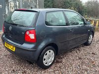 Used VW Polo S 75 HP (55 kW) 2003 Grey Hatchback