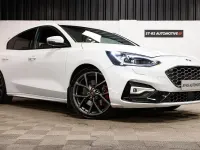 Used Ford Focus ST 280 HP (205 kW) 2020 White Hatchback