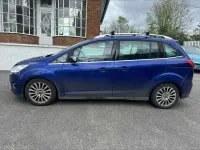Used Ford Grand C-Max Titanium 2014 Blue MPV
