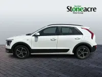 Used Kia Niro 139 HP (102 kW) 2022 White SUV
