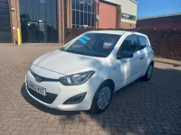 Used Hyundai i20 Classic 85 HP (62 kW) 2012 White Hatchback