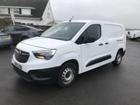 Used Vauxhall Combo Edition 100 HP (73 kW) 2020 White Van