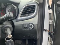 Używany Vauxhall Mokka 140 KM (102 kW) 2015 Biały SUV