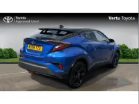 Used Toyota C-HR 116 HP (85 kW) 2019 Nebula blue bitone SUV