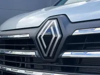 New Renault Trafic 2026 Grey MPV