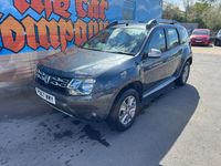 Begagnad Dacia Duster Lauréate 110 HK (80 kW) 2017 Grå SUV