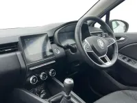 Usado Renault Clio V Evolution 90 HP (66 kW) 2022 Branco Citadino