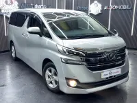 Used Toyota Alphard 182 HP (133 kW) 2024 Silver MPV
