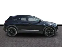 Used Vauxhall Grandland X SRi 130 HP (95 kW) 2021 Black SUV