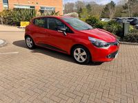 Used Renault Clio IV Expression+ 90 HP (66 kW) 2014 Red Hatchback