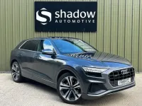 Używany Audi Q8 S-Line 286 KM (210 kW) 2019 Szary SUV