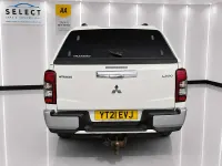 Used Mitsubishi L200 150 HP (110 kW) 2021 White Pickup