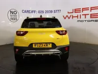 Used Kia Stonic GT-Line S 118 HP (86 kW) 2023 Yellow SUV