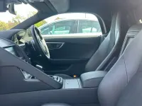 Usado Jaguar F-Type R-Dynamic 300 HP (220 kW) 2024 Cinzento Cabrios