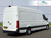 Begagnad Mercedes Sprinter Progressive 150 HK (110 kW) 2021 Vit Van
