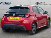 Used Toyota Yaris Design 113 HP (83 kW) 2023 Red Hatchback