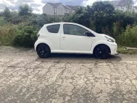 Used Toyota Aygo 68 HP (50 kW) 2012 White Hatchback