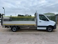 Begagnad Mercedes Sprinter Progressive 2023 Vit Van