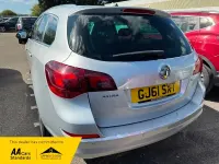 Used Vauxhall Astra 2011 Silver Estate