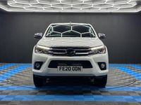 Used Toyota HiLux 150 HP (110 kW) 2020 White Pickup