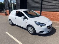 Used Vauxhall Corsa 95 HP (69 kW) 2018 White Van