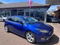 Used Ford Focus Titanium 2017 Blue Hatchback