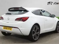 Used Vauxhall Astra GTC Edition 140 HP (102 kW) 2016 White Coupe