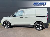 Usado Ford E-Transit Trend 98 kW (134 HP) 2025 Cinzento Van